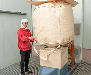 二回目清掃機で清掃の作業を行います。